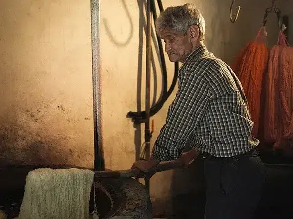 سحر الأصباغ النباتية والطبيعية